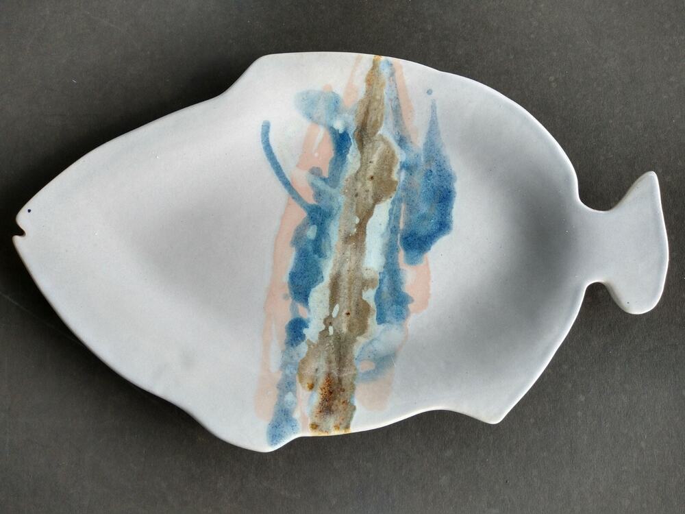 Studio Art Pottery Fish Shape Serving Platter Tray Artist Mike Wilder 18"x11"